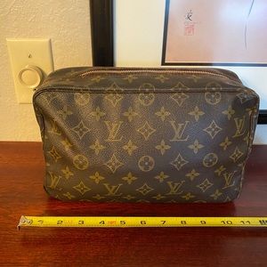 ❤️Louis Vuitton Vintage Makeup Toiletry Bag Large
